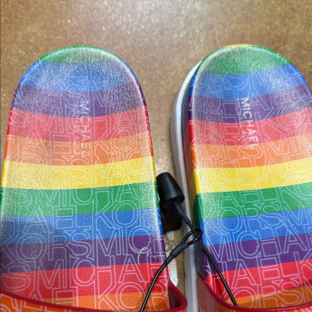 Michael Kors Rainbow  Slide Sandals 10 - Picture 3 of 5